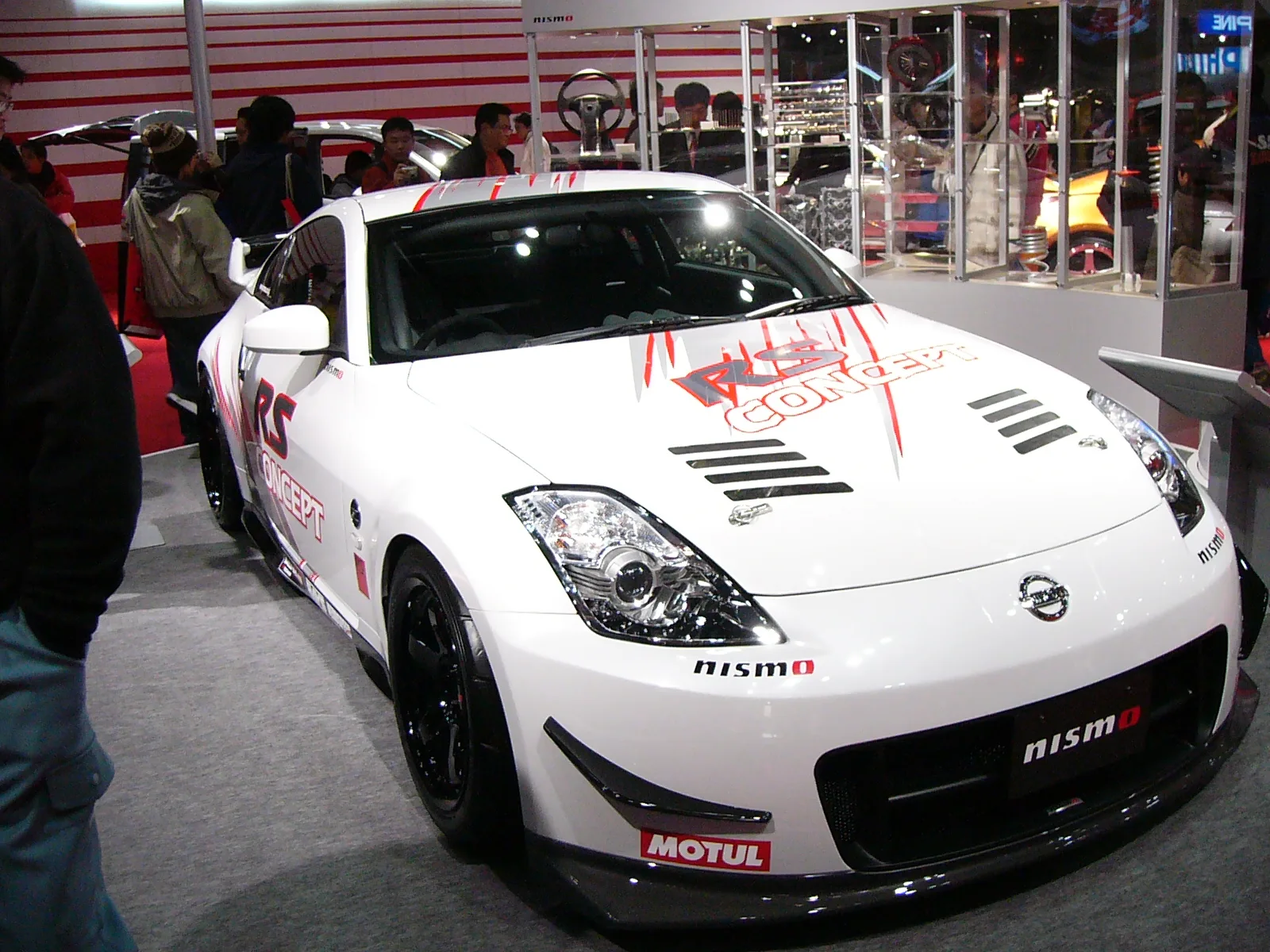 Fairlady Z Z33 คอนเซปต์ RS ที่พัฒนาโดย NISMO